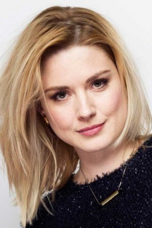 Alexandra Breckenridge tüm dizileri dizigom'da