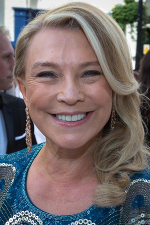 Amanda Redman tüm dizileri dizigom'da