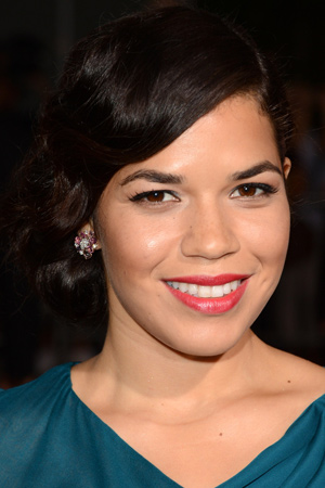 America Ferrera tüm dizileri dizigom'da