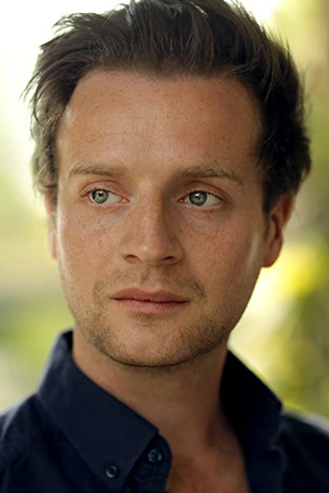 Andrew Gower tüm dizileri dizigom'da