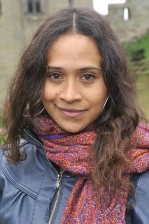 Angel Coulby tüm dizileri dizigom'da