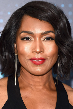 Angela Bassett tüm dizileri dizigom'da