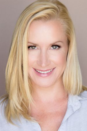 Angela Kinsey tüm dizileri dizigom'da