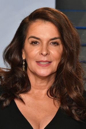 Annabella Sciorra tüm dizileri dizigom'da