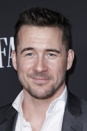 Barry Sloane tüm dizileri dizigom'da