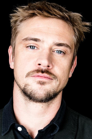 Boyd Holbrook tüm dizileri dizigom'da