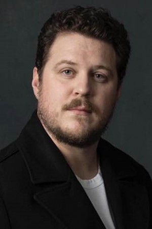 Cameron Britton tüm dizileri dizigom'da