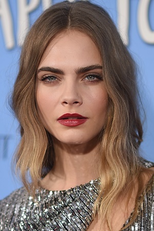 Cara Delevingne tüm dizileri dizigom'da