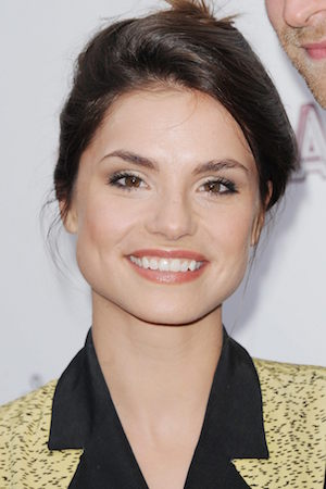 Charlotte Riley tüm dizileri dizigom'da