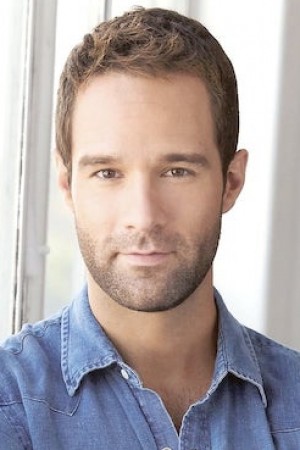 Chris Diamantopoulos tüm dizileri dizigom'da