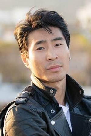 Chris Pang tüm dizileri dizigom'da