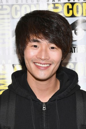 Christopher Larkin tüm dizileri dizigom'da