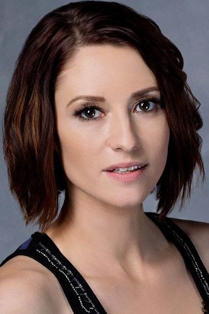 Chyler Leigh tüm dizileri dizigom'da