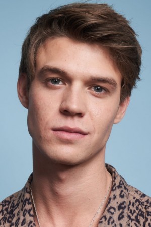 Colin Ford tüm dizileri dizigom'da