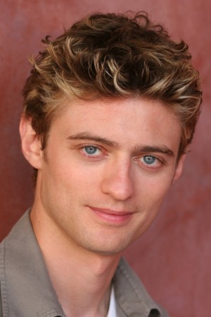 Crispin Freeman tüm dizileri dizigom'da