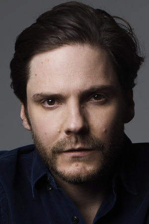 Daniel Brühl tüm dizileri dizigom'da