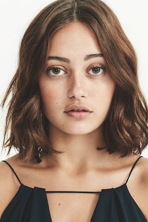 Ella Purnell tüm dizileri dizigom'da