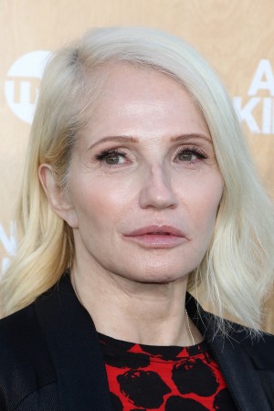 Ellen Barkin tüm dizileri dizigom'da