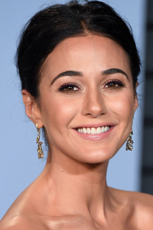 Emmanuelle Chriqui tüm dizileri dizigom'da