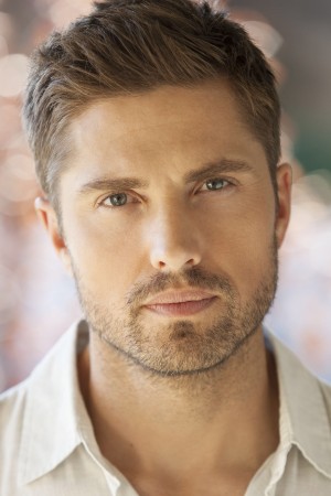 Eric Winter tüm dizileri dizigom'da