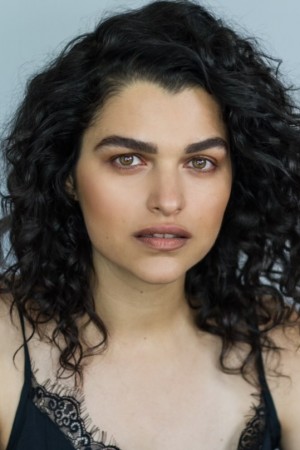 Eve Harlow tüm dizileri dizigom'da