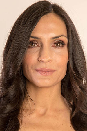 Famke Janssen tüm dizileri dizigom'da