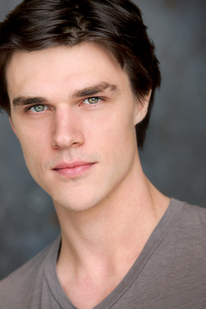 Finn Wittrock tüm dizileri dizigom'da