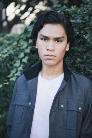 Forrest Goodluck tüm dizileri dizigom'da