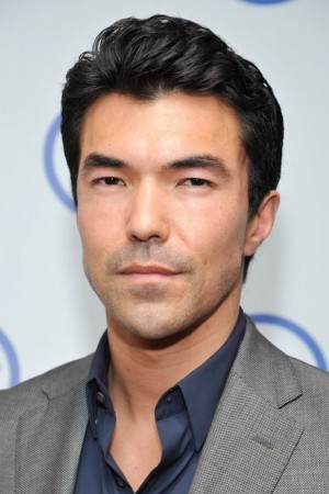 Ian Anthony Dale tüm dizileri dizigom'da