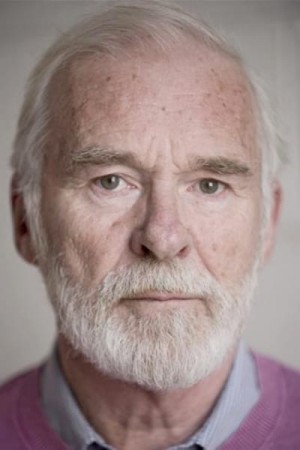 Ian McElhinney tüm dizileri dizigom'da