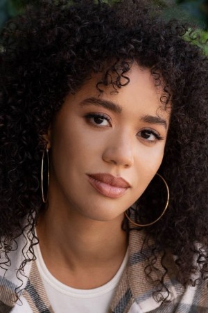 Jasmin Savoy Brown tüm dizileri dizigom'da