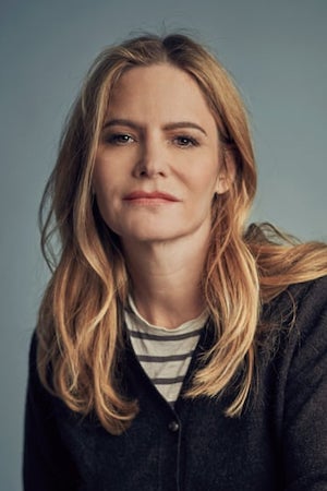 Jennifer Jason Leigh tüm dizileri dizigom'da