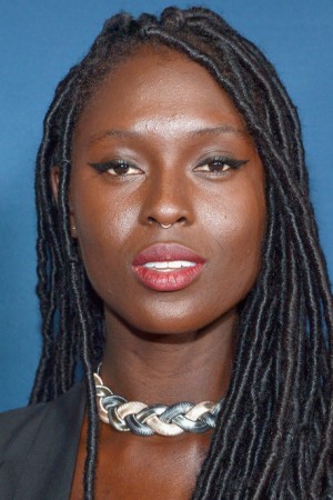 Jodie Turner-Smith tüm dizileri dizigom'da