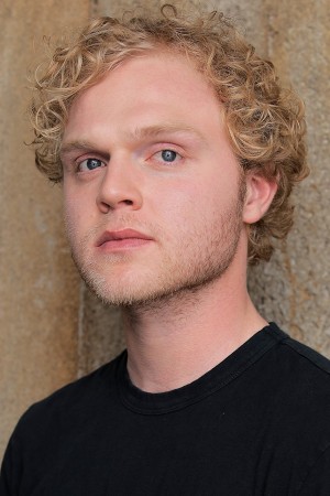 Joe Adler tüm dizileri dizigom'da