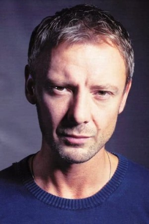 John Simm tüm dizileri dizigom'da