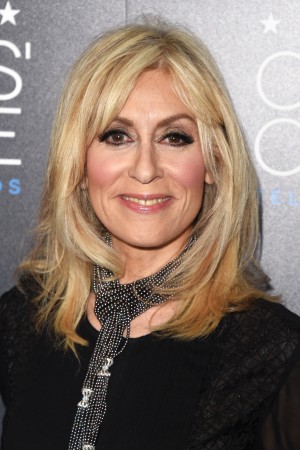 Judith Light tüm dizileri dizigom'da