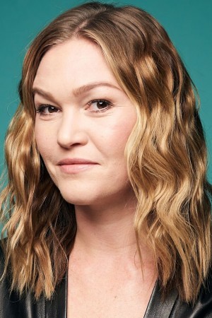 Julia Stiles tüm dizileri dizigom'da