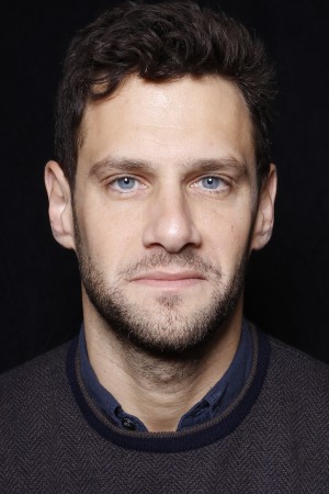 Justin Bartha tüm dizileri dizigom'da