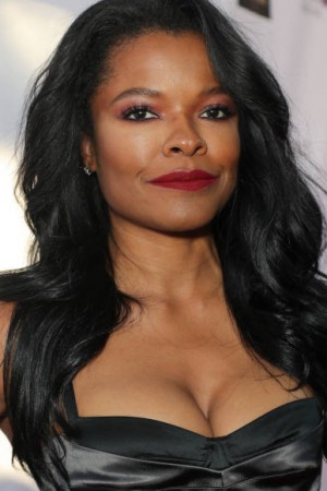 Keesha Sharp tüm dizileri dizigom'da