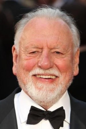 Kenneth Cranham tüm dizileri dizigom'da