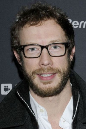 Kris Holden-Ried tüm dizileri dizigom'da