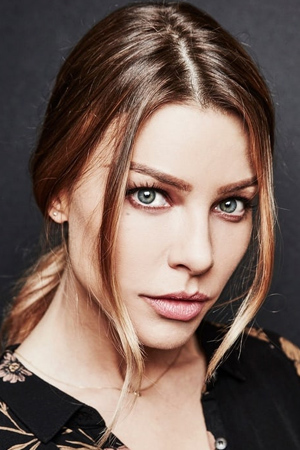 Lauren German tüm dizileri dizigom'da