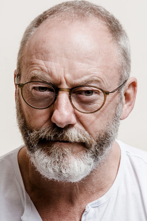 Liam Cunningham tüm dizileri dizigom'da