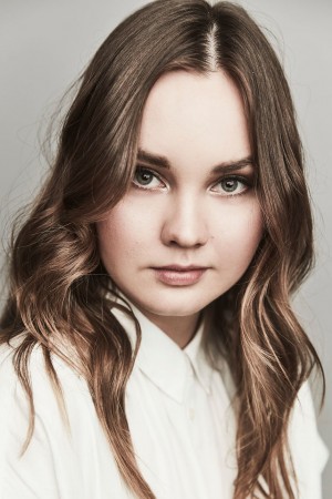 Liana Liberato tüm dizileri dizigom'da