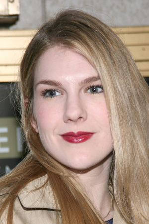 Lily Rabe tüm dizileri dizigom'da