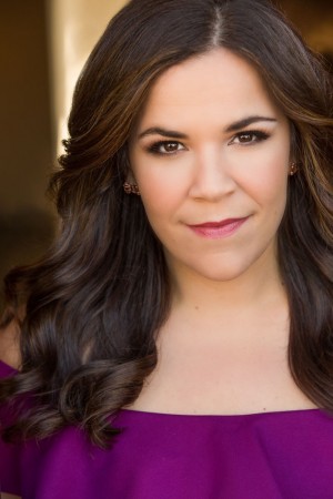 Lindsay Mendez tüm dizileri dizigom'da