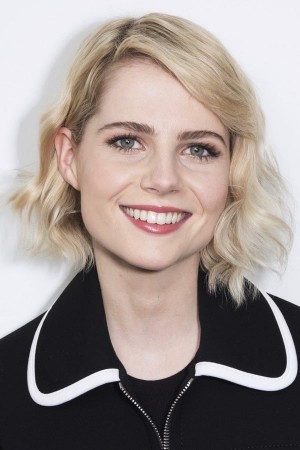 Lucy Boynton tüm dizileri dizigom'da