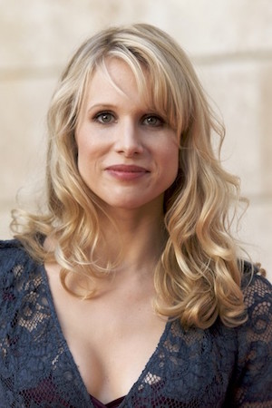 Lucy Punch tüm dizileri dizigom'da