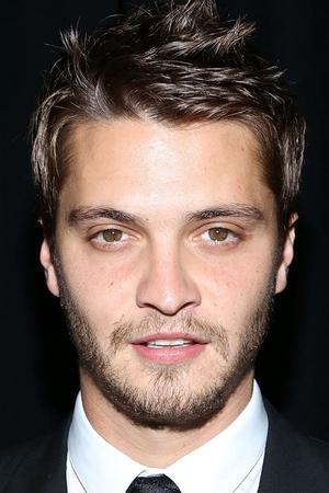 Luke Grimes tüm dizileri dizigom'da