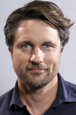 Martin Henderson tüm dizileri dizigom'da